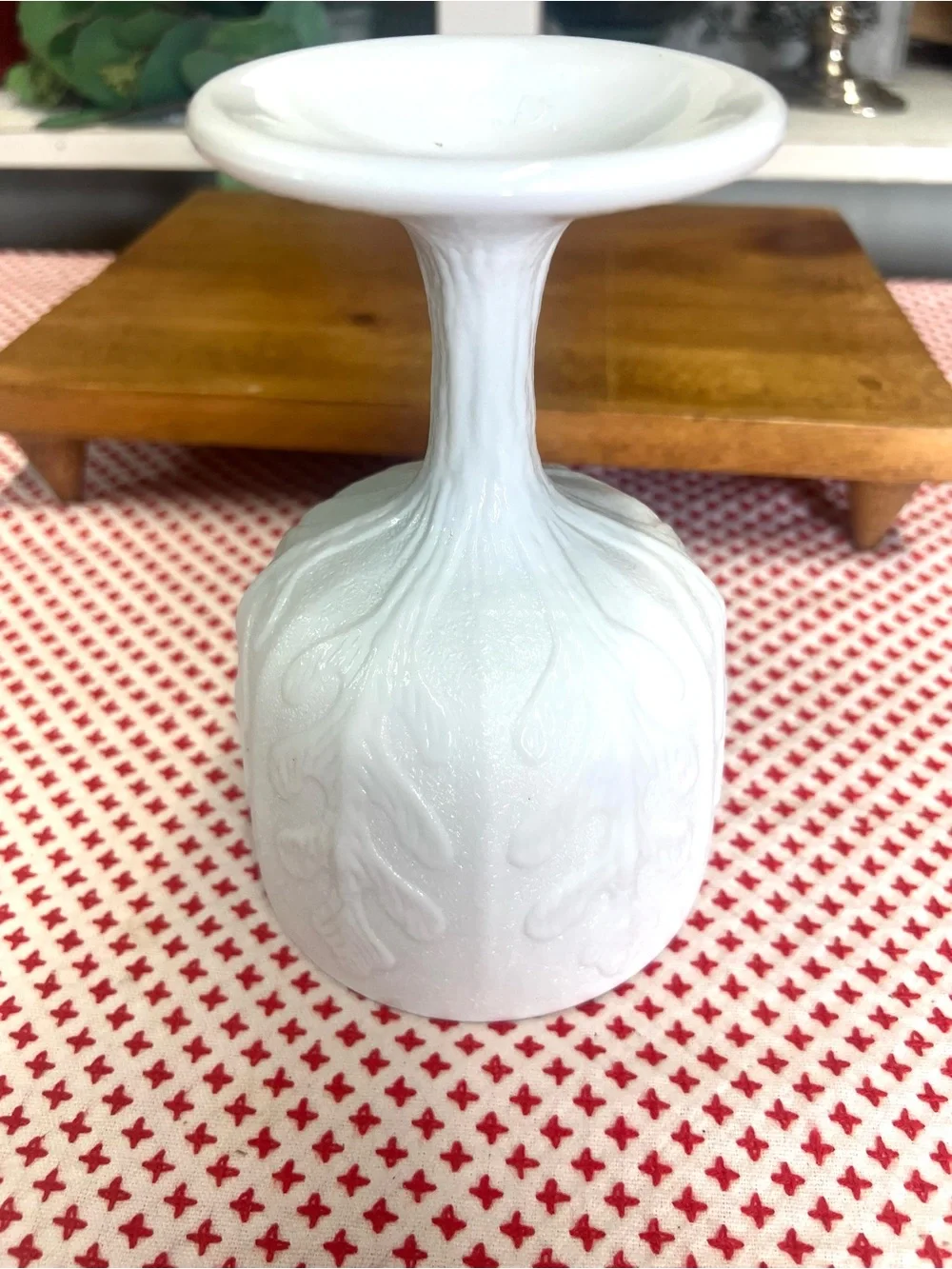 Vintage milk glass vase FTD 1975 white decor grandma core